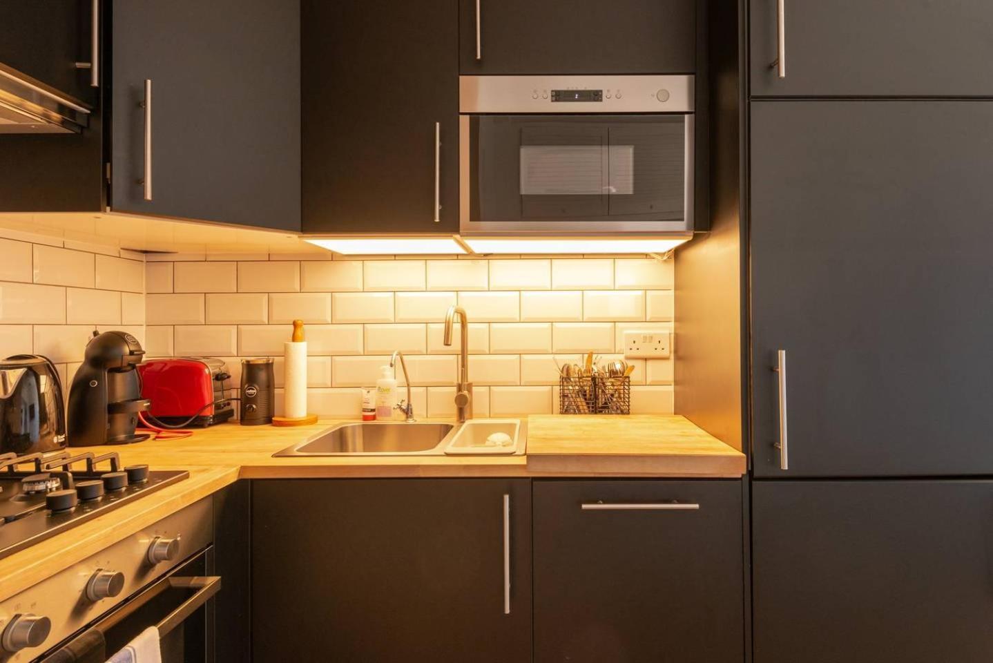 Guestready - 1Br Flat Ideally Located In Zone 2 Fits 3 Apartment Londra Exterior foto